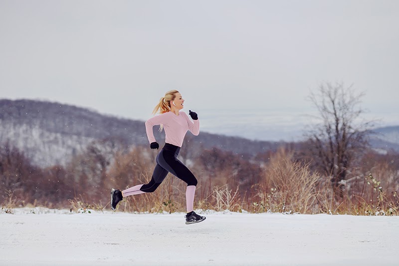 goedevoornemens, goede voornemens, nieuwjaar, 2022, fit, gezond, sport, bewegen, routine, nieuw, jaar, gelukkig, eet, gezonder, voornemens, sport, sporten, bewegen, gezond, healthy, fit, beweging, fysio, fysiotherapie, fysiotherapeut, actief, activiteit, drinken, water, gezond, leefstijl, schoonmaken, schoonmaak, beweging, huishouden